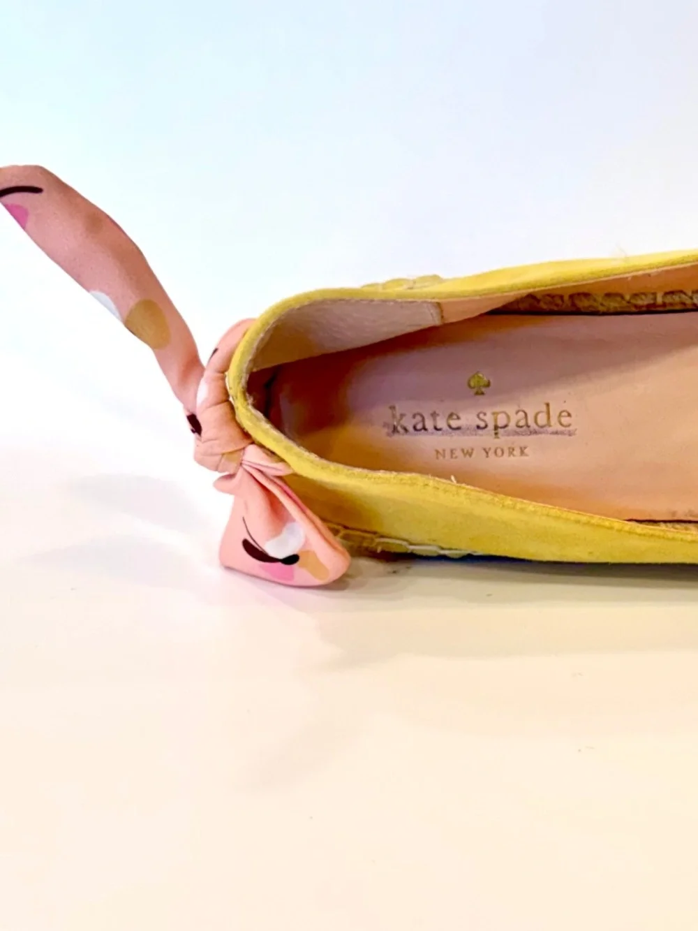 Woman's Size 9M Kate Spade Yellow Suede Espadrilles Pink Leather Lining & Insole